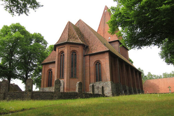 Kirche Nusse - Copyright: KG NB
